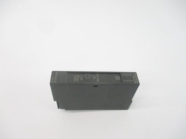 SIEMENS 6ES7132-4BF00-0AA0 24VDC 0.5A (AS PICTURED) NSNP