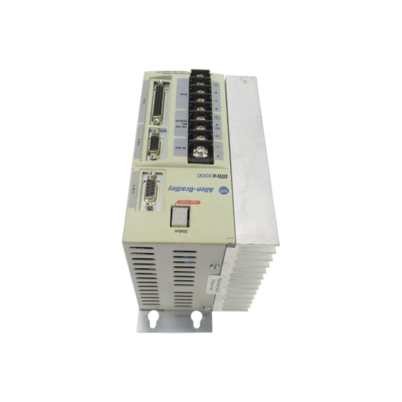 ALLEN BRADLEY 2098-DSD-020 F/W V1.32  120/240VAC 18A NSNP