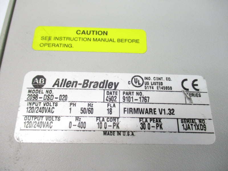 ALLEN BRADLEY 2098-DSD-020 F/W V1.32  120/240VAC 18A NSNP