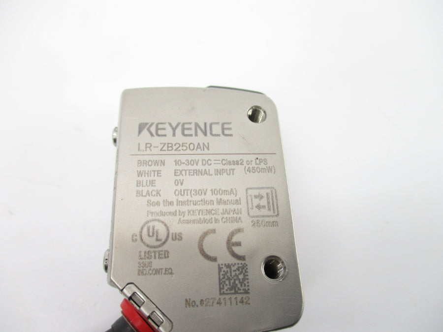 KEYENCE LR-ZB250AN 10-30VDC NSNP