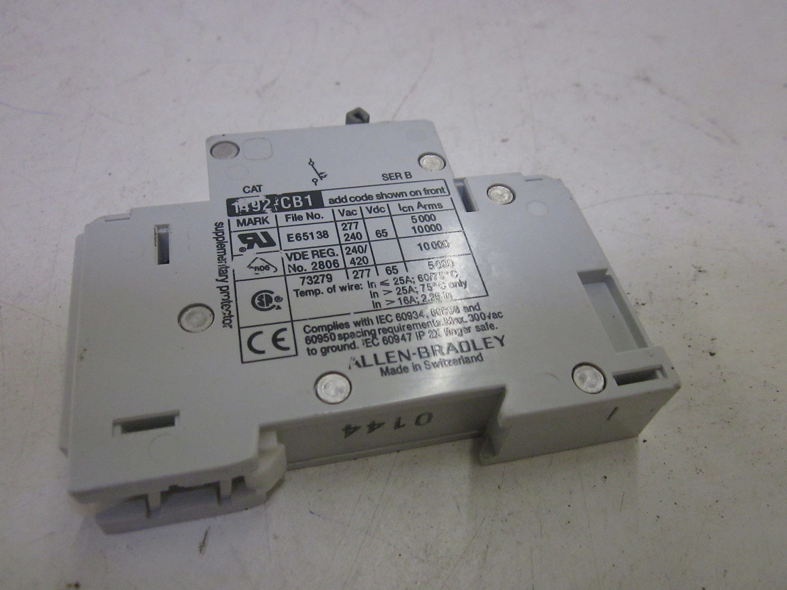 ALLEN BRADLEY 1492-CB1G100 SER. B CIRCUIT BREAKER 10A NSNP