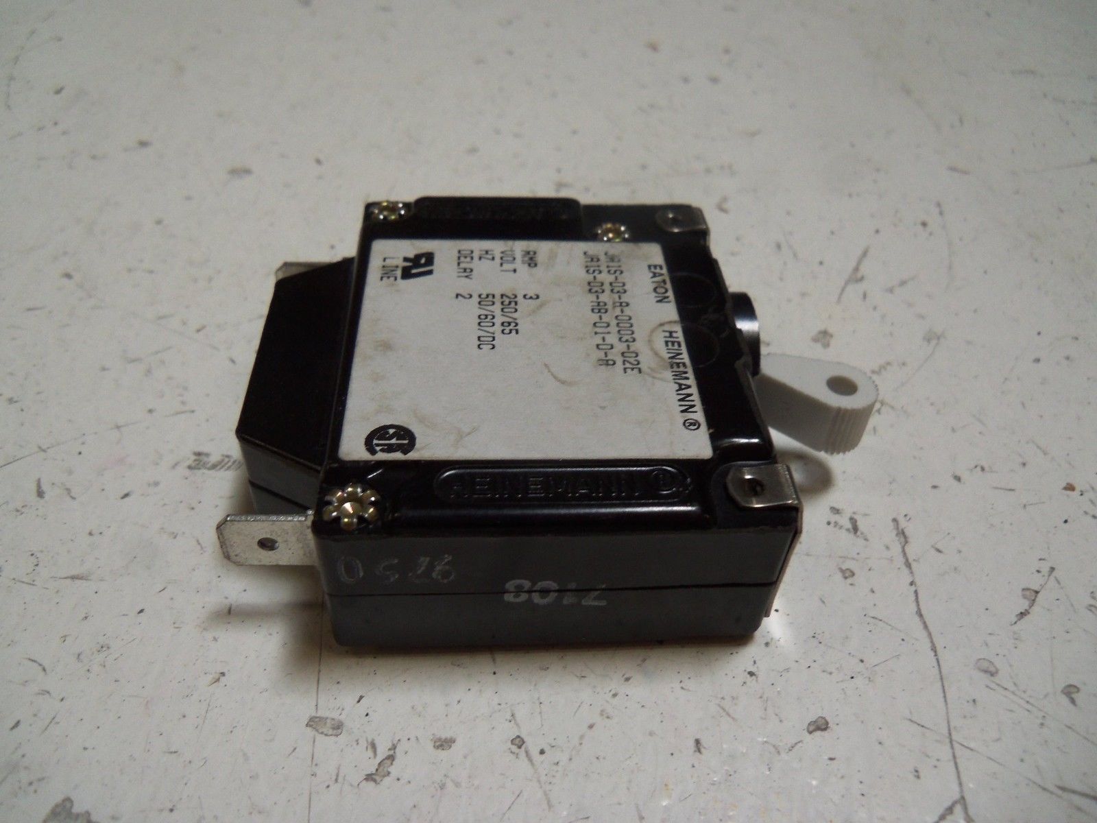 LOT OF 2 EATON JA1S-D3-A-0003-02E CIRCUIT BREAKER UNMP