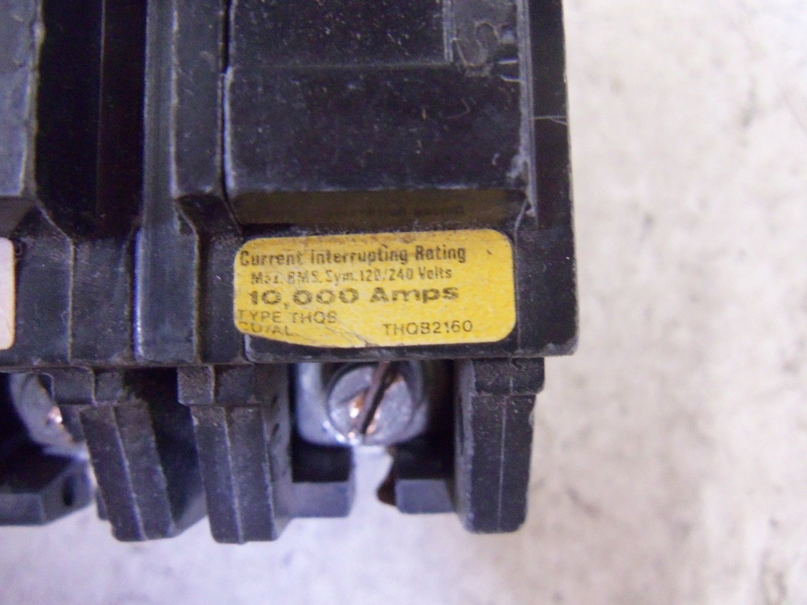 LOT OF 2 GENERAL ELECTRIC THQB2160 CIRCUIT BREAKER UNMP