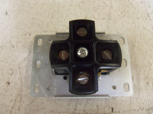 LOT OF 3  PASS & SEYMOUR 3864 DRYER RECEPTACLE NSMP