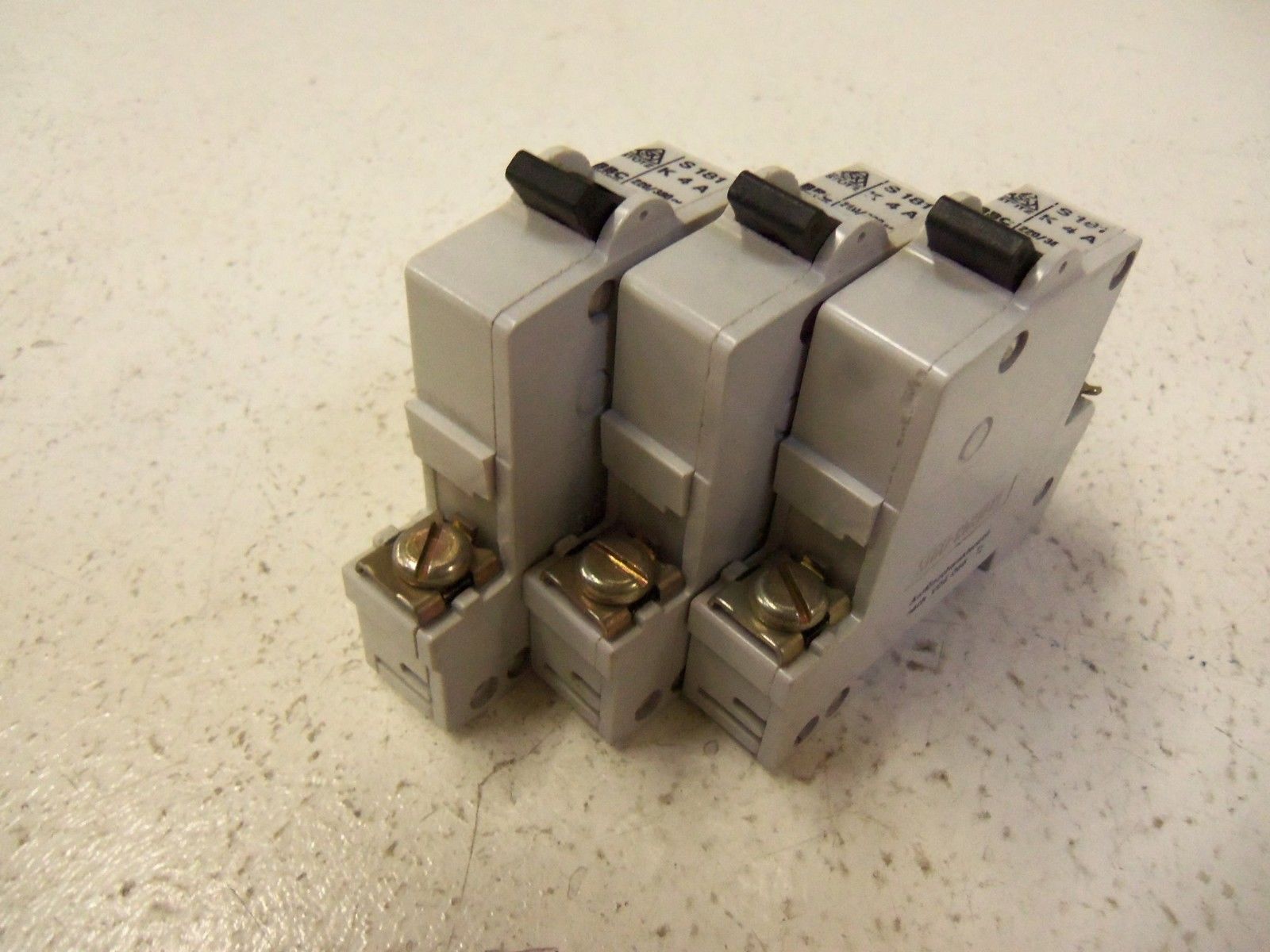 LOT OF 3 STOTZ-KONTAKT CIRCUIT BREAKER  S181-K4A UNMP