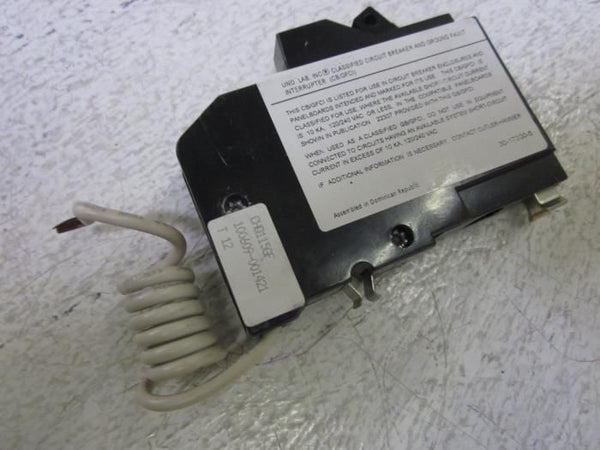 LOT OF 5 CUTLER HAMMER CHQ115GF 15A 1POLE 120V CIRCUIT BREAKER  NSMP