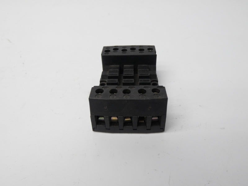 ALLEN BRADLEY 700-HN102 SER. B 300VAC 10A UNMP