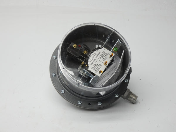 MERCOID PG-7000-153-P1 250VAC 8A 15PSI NSMP