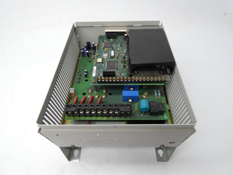 ALLEN BRADLEY 1336F-BRF100-AN-EN-HCS2-LA2-L6 SER. A 380/480V 22.4A NSNP