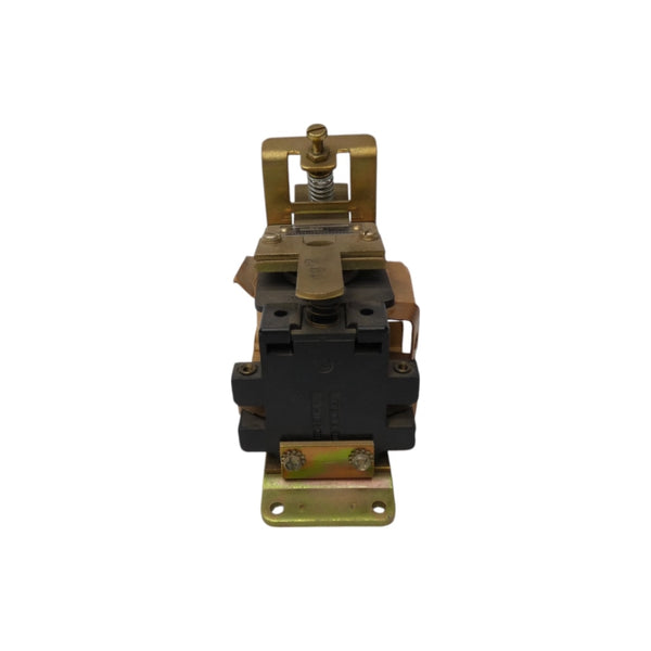 GENERAL ELECTRIC IC2820D300A28 600VAC 10A NSNP