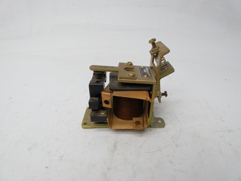 GENERAL ELECTRIC IC2820D300A28 600VAC 10A NSNP