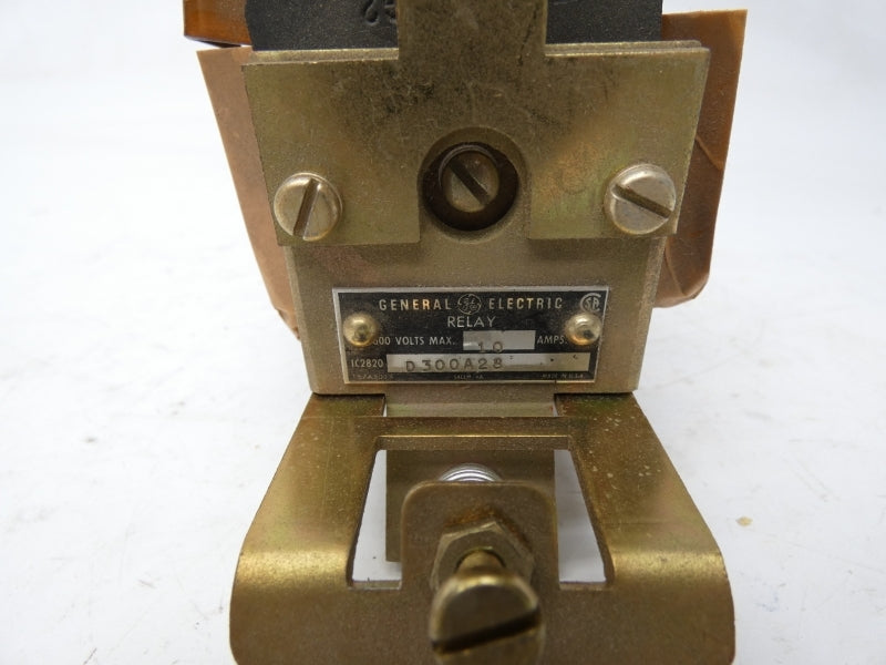 GENERAL ELECTRIC IC2820D300A28 600VAC 10A NSNP