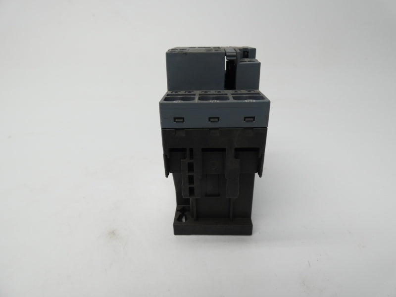 SIEMENS 1P3RT2025-2AC20 600V 60A UNMP