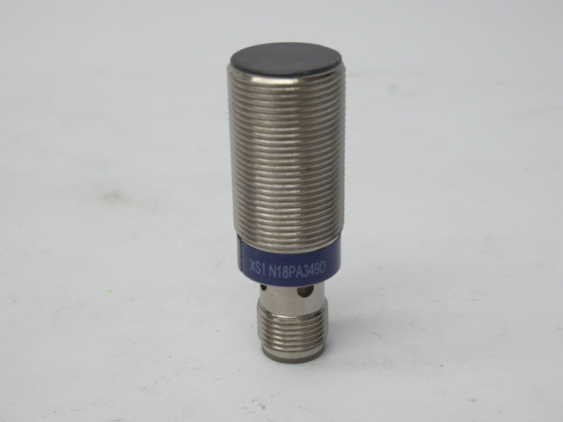 TELEMECANIQUE XS1N18PA349D 12/24VDC NSMP