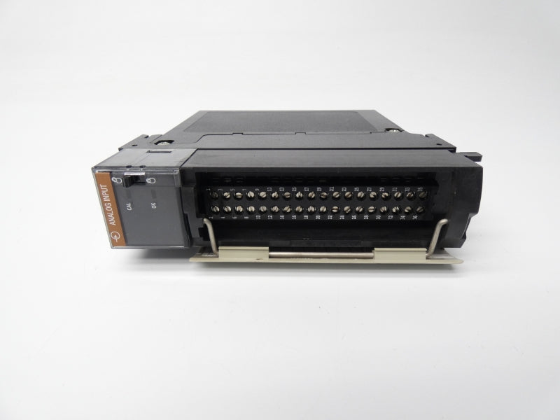 ALLEN BRADLEY 1756-IF16 SER. A REV. G01 F/W 1.5 24VDC UNMP