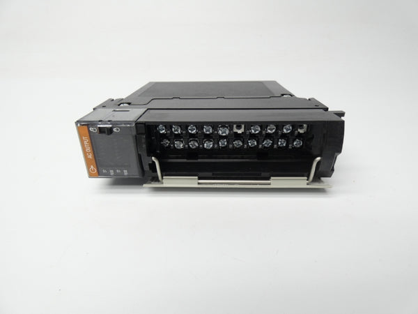 ALLEN BRADLEY 1756-OA16 SER. A REV. K01 F/W 3.2 24VDC UNMP