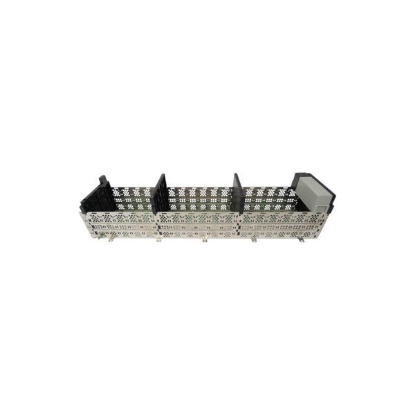 ALLEN BRADLEY 1756-A17 SER. B REV. L01 24VDC 15A UNMP