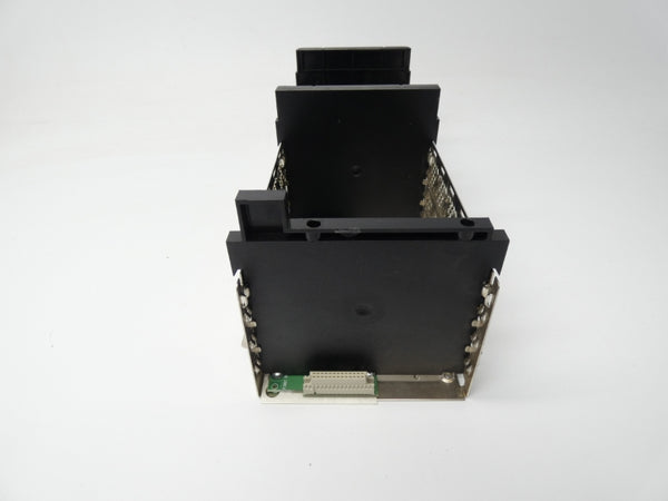 ALLEN BRADLEY 1756-A10 SER. B REV. L01 24VDC 15A UNMP