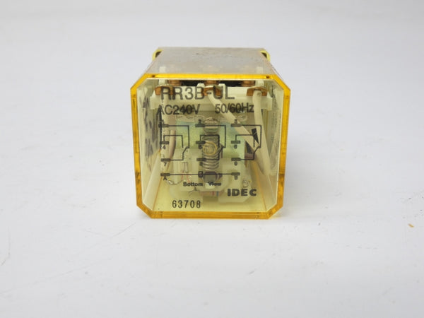 IDEC RR3B-UL 240VAC UNMP