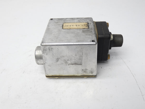 BARKSDALE E1HHVACP5 480V 20A 30PSI UNMP