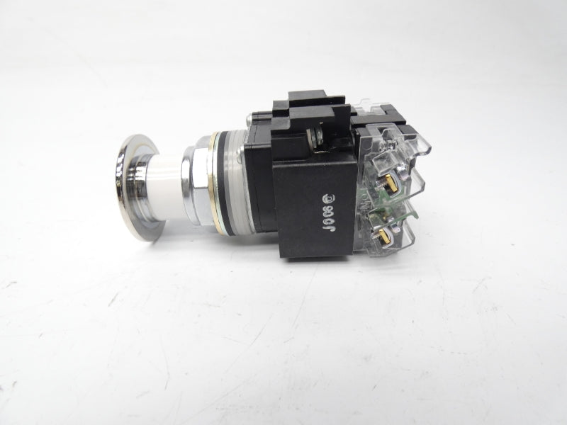 GENERAL ELECTRIC CR104PTY211811 120VAC (WHITE) NSMP