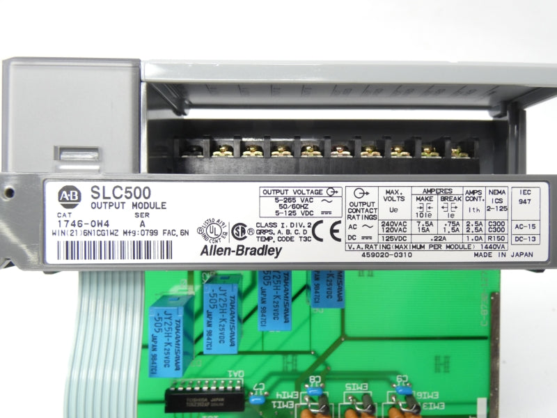 ALLEN BRADLEY 1746-OW4 SER. A 5-265VAC 15A NSMP