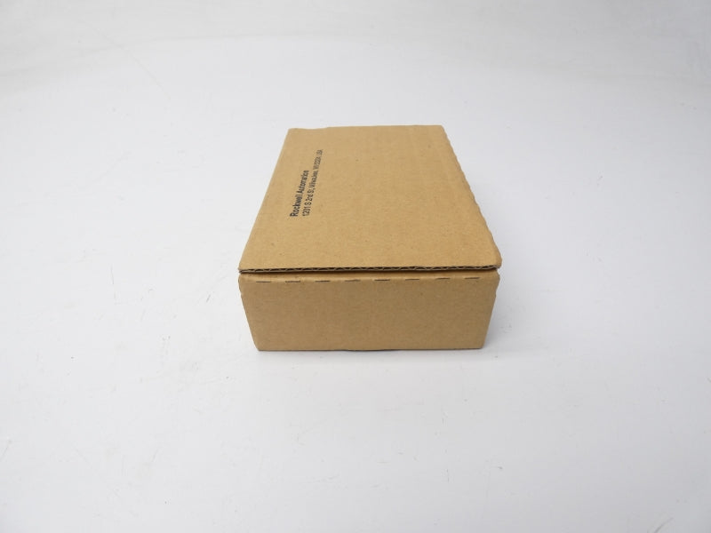 ALLEN BRADLEY 1762-IA8 SER. A REV. C 120VAC DATE: 2022 NSFS