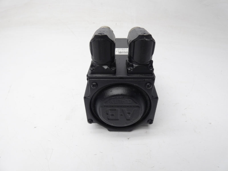 ALLEN BRADLEY MPL-A320P-SJ72AA SER. A 240VAC 9.0A UNMP