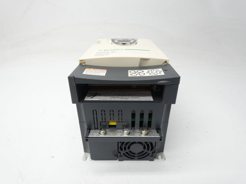 SCHNEIDER ELECTRIC ATV61H075M3 200-240V 6.1A NSMP