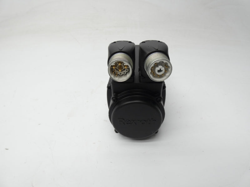 REXROTH R911306387 MSK040C-0600-NN-M1-UP0-NNNN 600V 3.1A NSNP