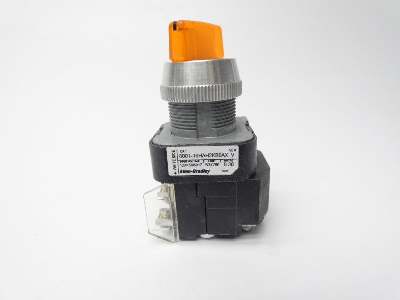 ALLEN BRADLEY 800T-16HAH2KB6AX SER. V 120V (WH) NSMP