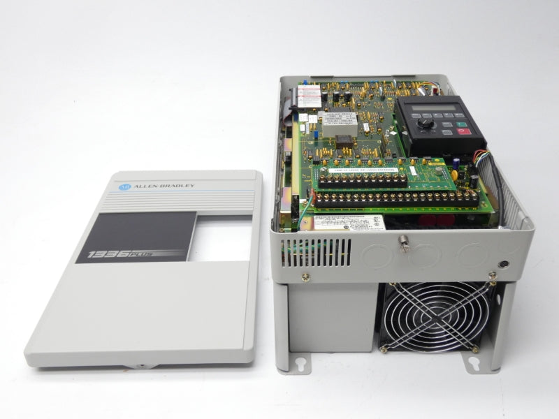 ALLEN BRADLEY 1336S-C010-AA-EN-HA1-L5 SER. C 575V 12A NSMP