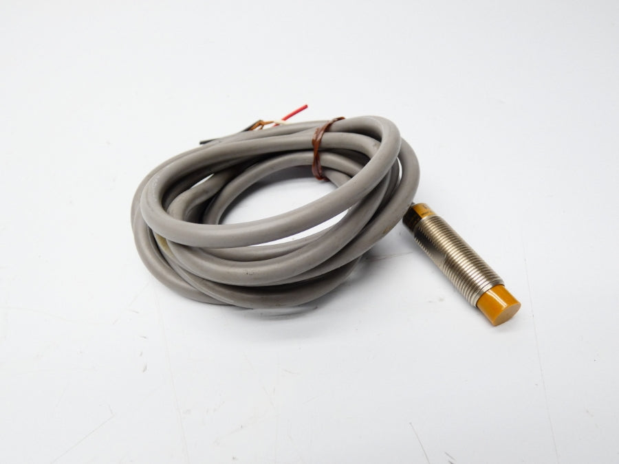 OMRON TL-X5ME1 10-40VDC NSNP