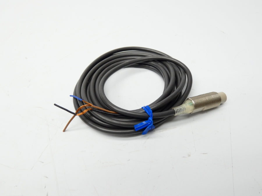 OMRON E2E-X5MF2 12-24VDC NSNP