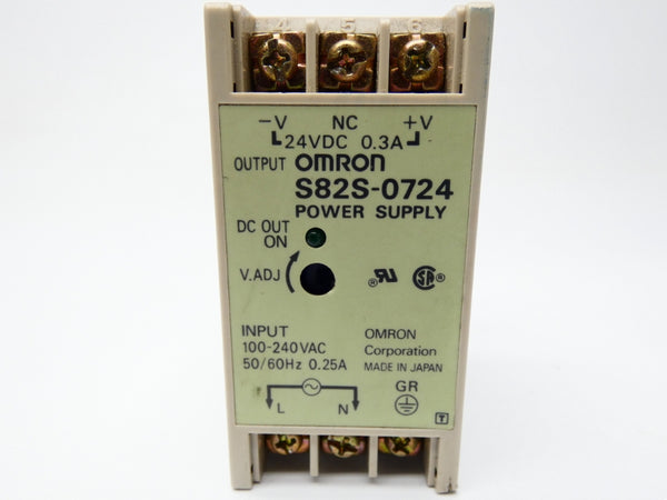 OMRON S82S-0724 100-240VAC 0.3A NSNP