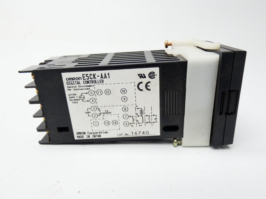 OMRON E5CK-AA1 100-240VAC 1A NSNP