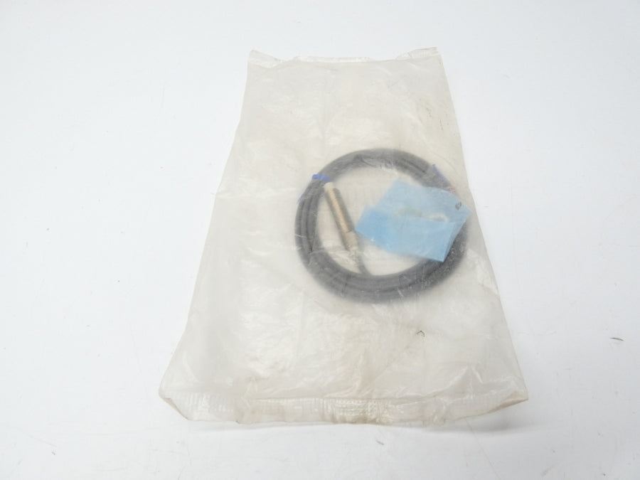 OMRON E2E2-X5MC1 12-24VDC 2M NSMP