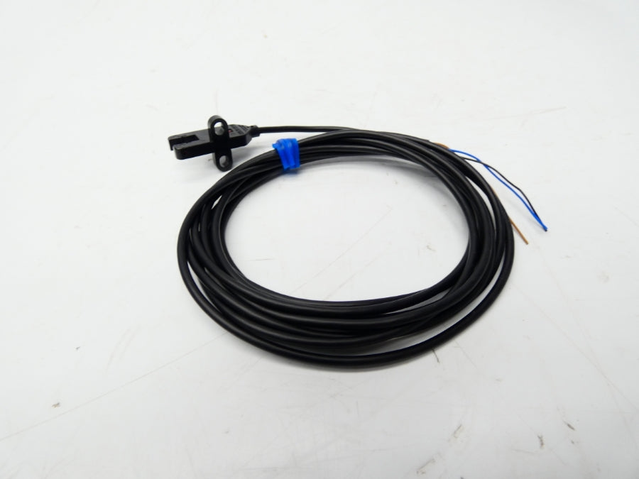 OMRON EE-SX772P NSNP