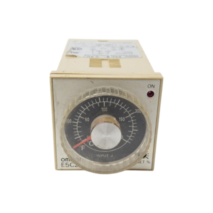 OMRON E5C2-R40J 110/120VAC 3A UNMP