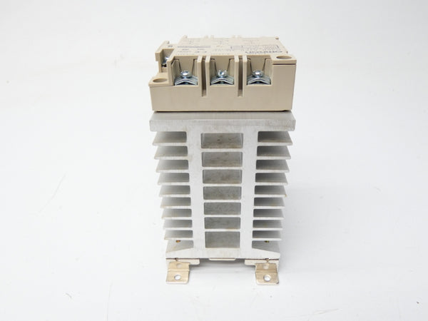 OMRON G3PB-525B-3N-VD 200-480VAC 25A NSNP