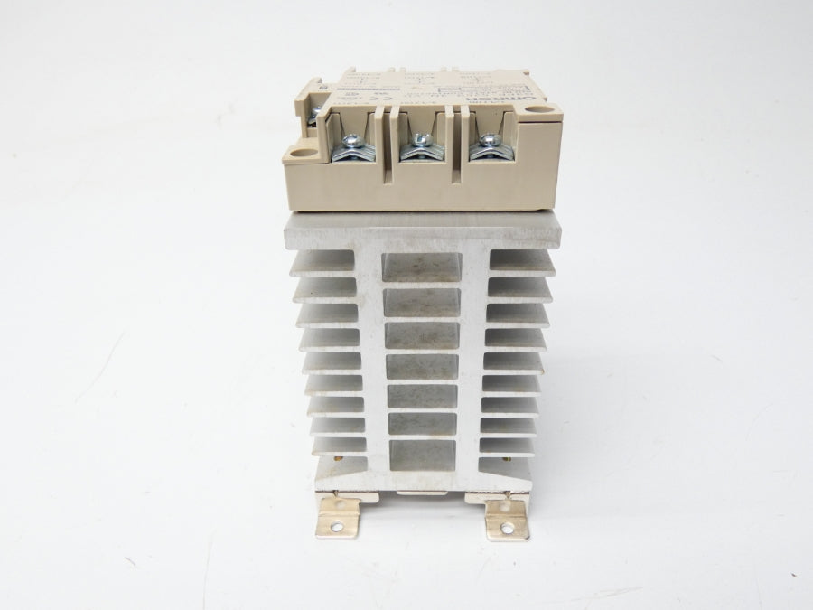 OMRON G3PB-525B-3N-VD 200-480VAC 25A NSNP