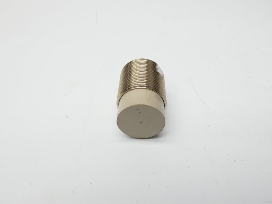 OMRON E2E-X18MF1-M1 12-240VAC NSNP