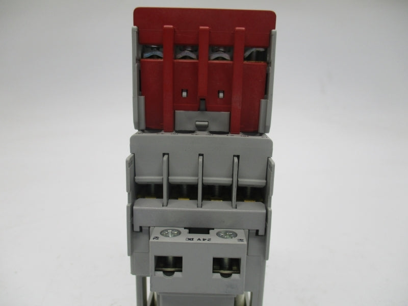 ALLEN BRADLEY 700S-CF440ZJZ SER.A 24VDC NSNP