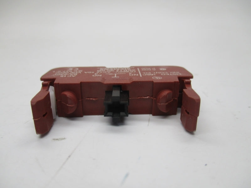 SIEMENS 3SB1430-0B 660VAC 10A NSNP