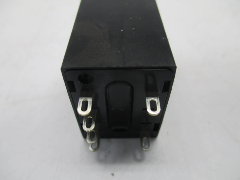 ALLEN BRADLEY 700-SCNY3Z25 SER.A 5-24VDC 3A NSNP