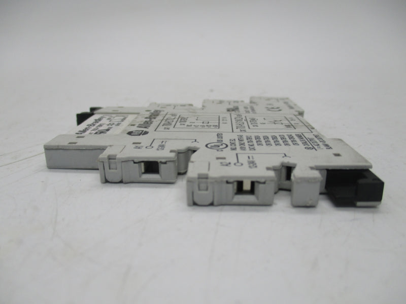 ALLEN BRADLEY 700-HN163 SER.A 250V 6A (AS PICTURED) NSNP