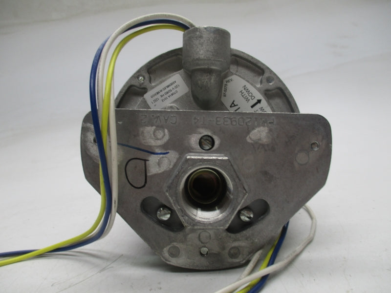 HONEYWELL C7061A1012 120VAC 3/4" NSNP