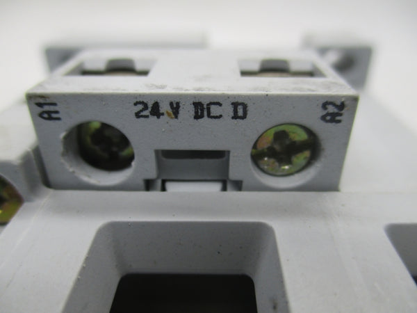 ALLEN BRADLEY 100-C85DJ10 SER. A 24VDC 85A UNMP