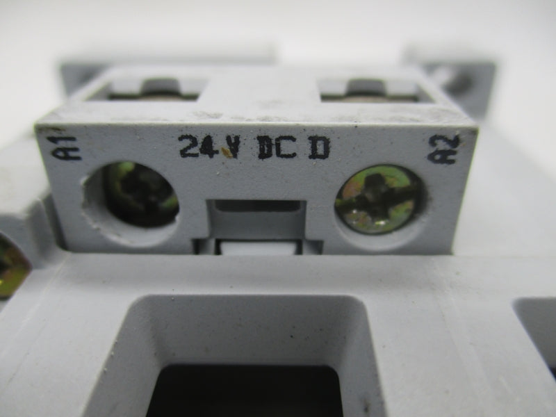 ALLEN BRADLEY 100-C85DJ10 SER. A 24VDC 85A UNMP