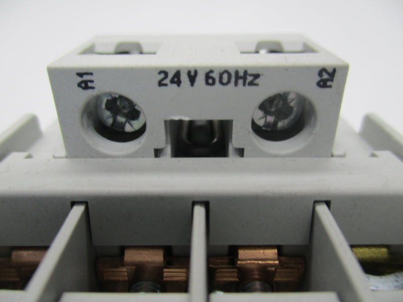 QALLEN BRADLEY 100-C23J10 SER. C 24V 30A NSNP